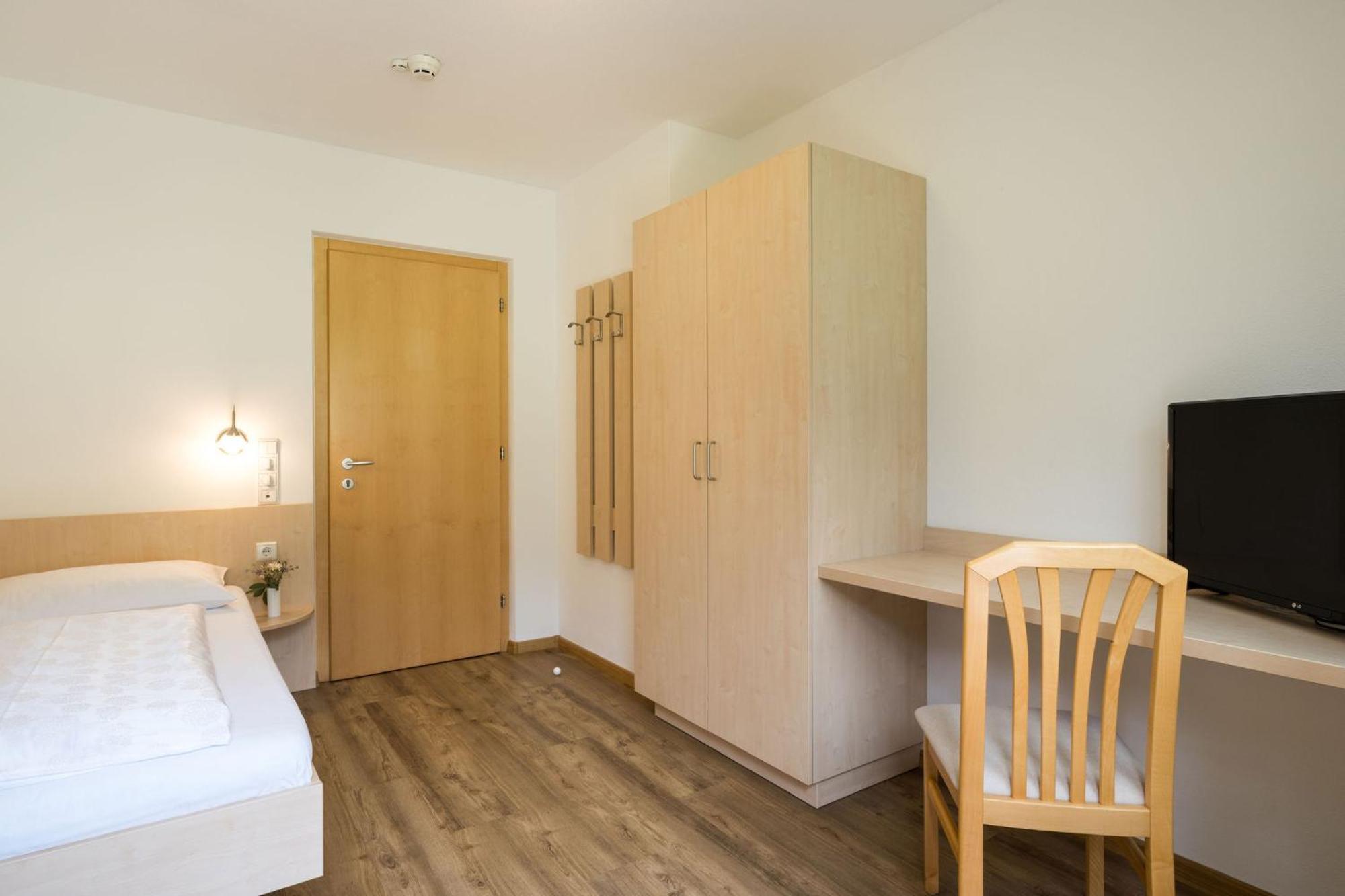 Bed and Breakfast Garni Schorneck Брунико Экстерьер фото